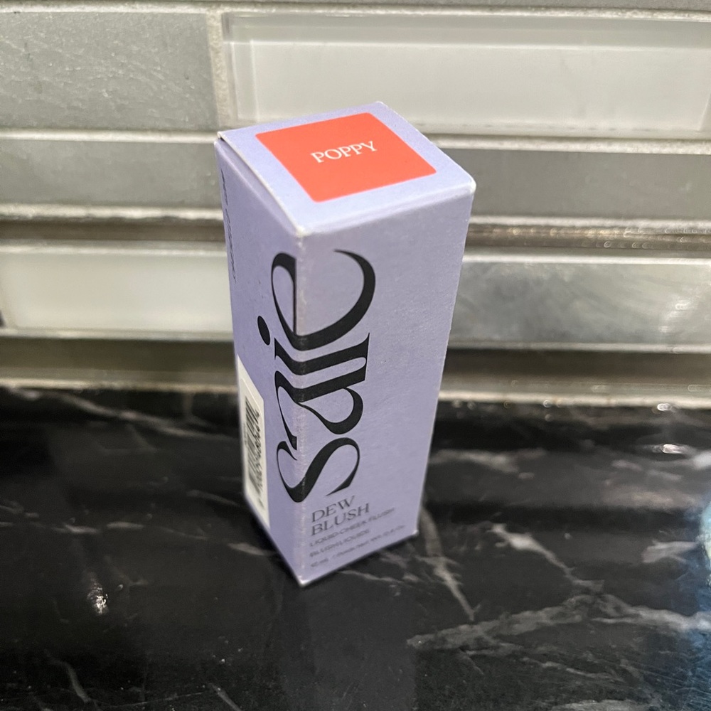 Saie liquid blush (shade poppy)